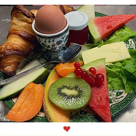 Berghupferl - Do Legst Di Nieda Bed & Breakfast Oberaudorf