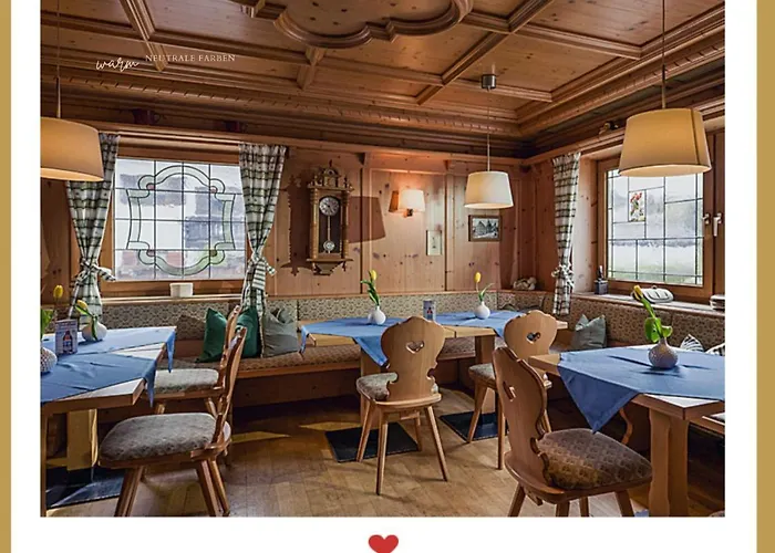 Berghupferl - Do Legst Di Nieda Bed and Breakfast