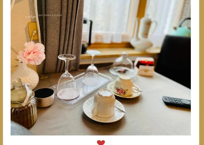 Berghupferl - Do Legst Di Nieda Bed and Breakfast 3*