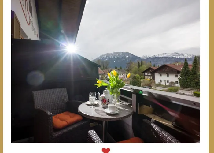 Berghupferl - Do Legst Di Nieda Bed and Breakfast 3*