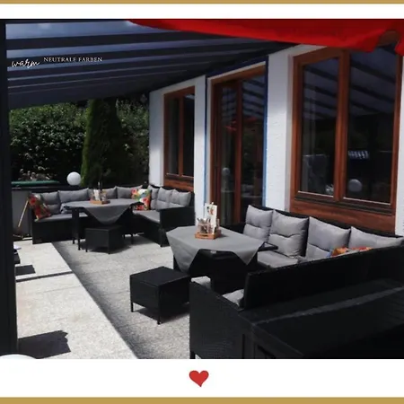 Berghupferl - Do Legst Di Nieda Bed & Breakfast
